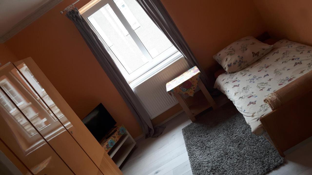 Alter Deutscher Ring Krefeld Exteriör bild