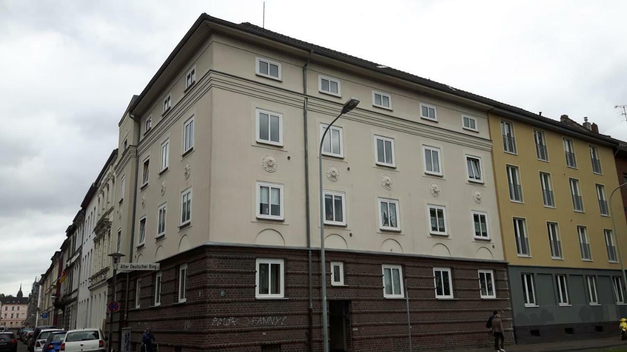 Alter Deutscher Ring Krefeld Exteriör bild