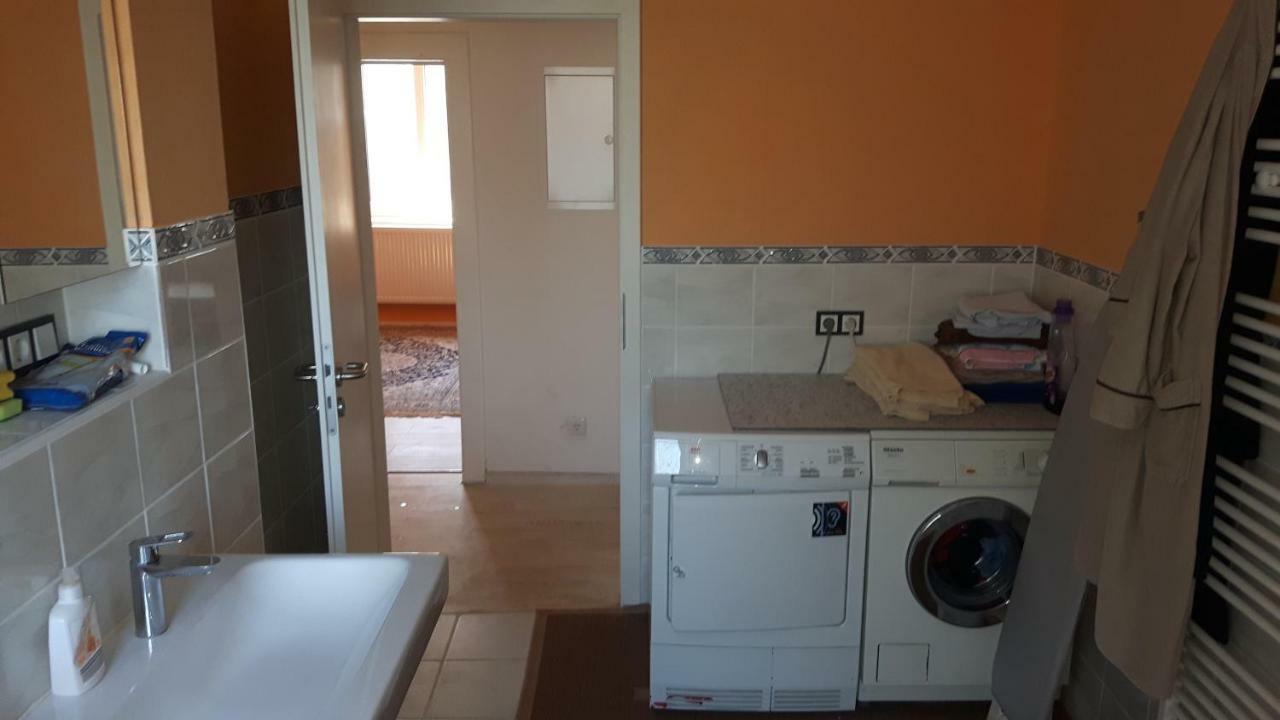 Alter Deutscher Ring Krefeld Exteriör bild